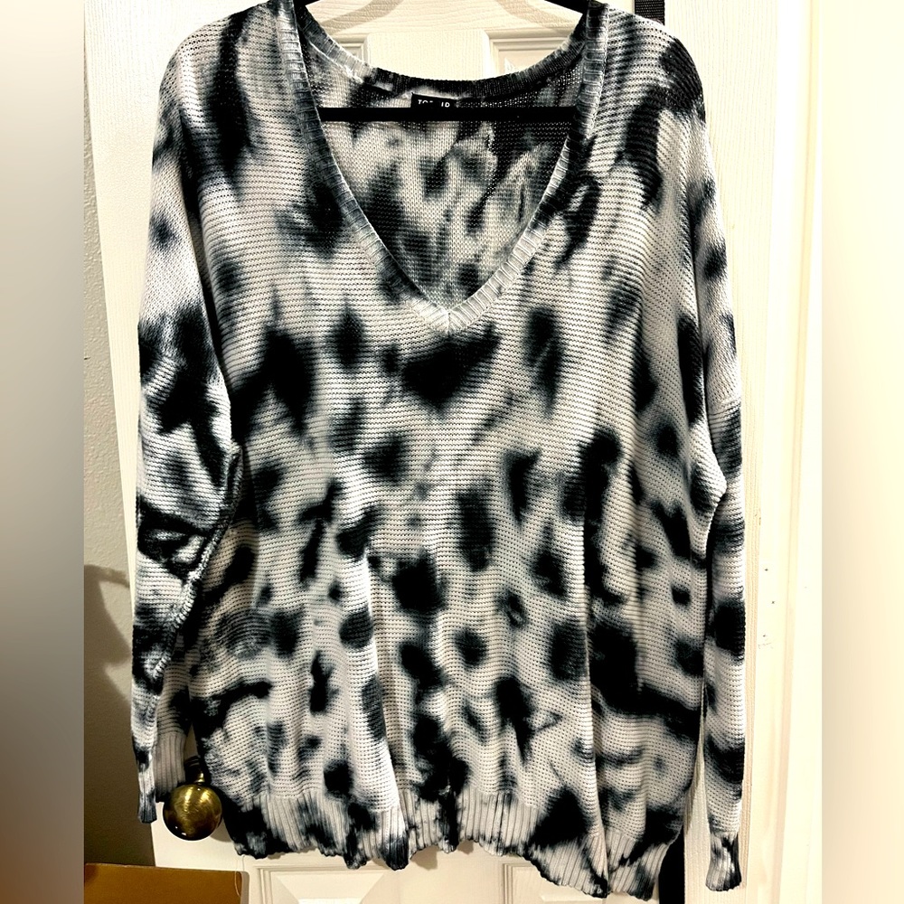 Torrid tye dye sweater